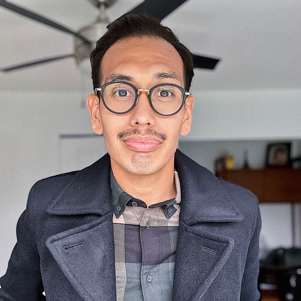 Meet your Posher, Luis